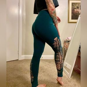 Maha Devi Design - Teal braided leggings